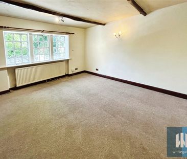 Westgate, Almondbury, Huddersfield, HD5 - Photo 2