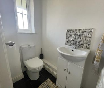 4 bedroom townhouse to rent - Photo 6