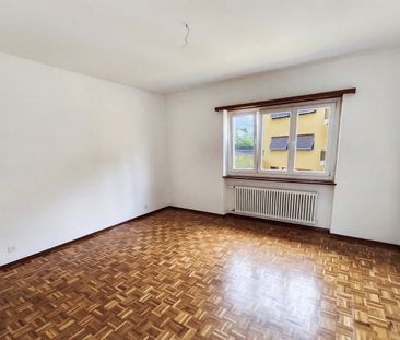 Appartamento 5,5 ristrutturato con giardino privato e tre balconi - Foto 2