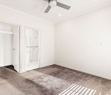 Beautifully Presented Home in Sought-After Magill School Zone - Photo 4