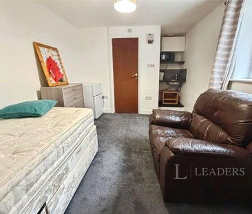 All Saints Road, All Saints Road, Wednesbury, West Midlands, WS10 - Photo 5