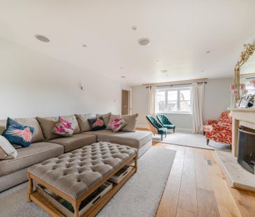 5 bedroom detached house to rent - Photo 5