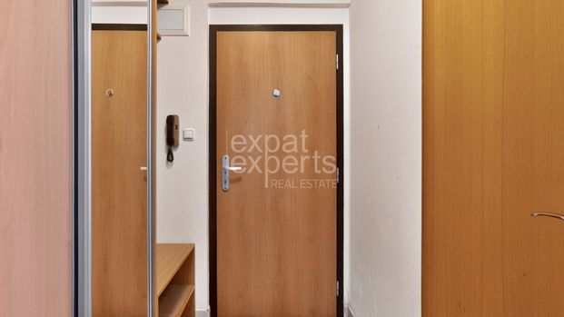 Príjemný 2i byt 51m2, s balkónom v lokalite s množstvom zelene - Photo 1