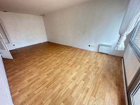 Location appartement 4 pièces 89.15 m² à Lille (59000) CENTRE VILLE CENTRE VILLE - Photo 2