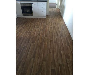 Semi Detached House - Photo 5