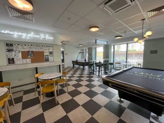 Superior Studio - Photo 1
