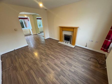 3 bed detached house to rent in TS17 - Photo 2