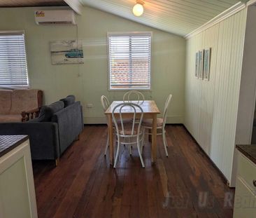 Affordable Seaside Cottage – One Block from the Waterfront - Photo 2