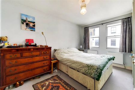 1 bedroom flat in Galen Place - Photo 4