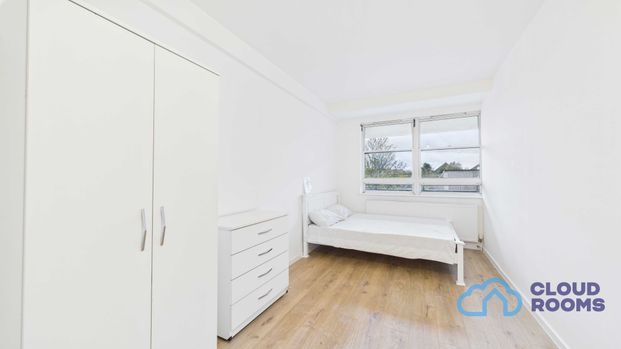 RM1 Drive House | Mitcham | London | CR4 4BE - Photo 1