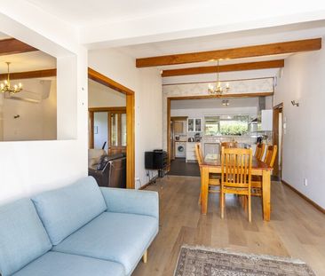 Spacious 4-bedroom home in Avonhead! - Photo 2