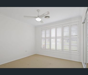 Immaculate Family Home - Garden Maintenance Included in Rent - Photo 4
