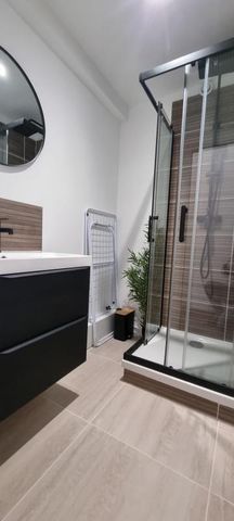 Location Appartement 2 pièces Meublé 87m² HEROUVILLE ST CLAIR 14200 - Photo 5