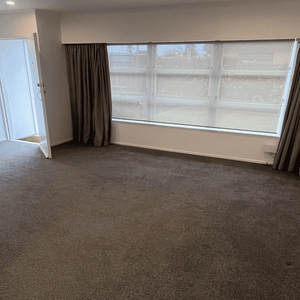 Unit in great location - Photo 2