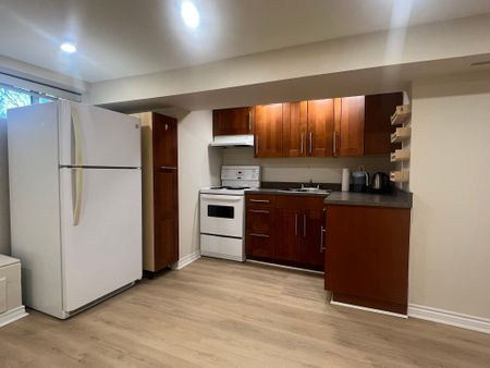 For Lease - 74 Newbury Drive Unit# Bmnt, Newmarket, Ontario - Photo 2