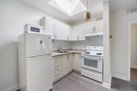 For Lease - 351 Melrose Avenue Unit# 2, Toronto, Ontario - Photo 4