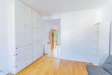 Warszawa Praga-Południe, Adampolska - Photo 2