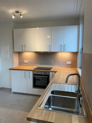 Appartement te huur - Photo 2