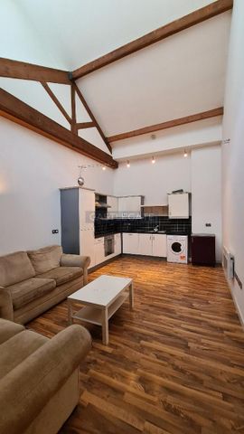 1 bedroom ground floor flat to rent - Photo 2