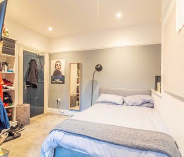 Room in a Shared House, Langdale Road, L15 - Photo 2