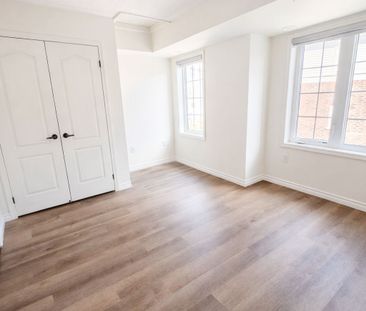 For Lease - 2387 Chevron Prince Path Unit# 382, Oshawa, Ontario - Photo 1