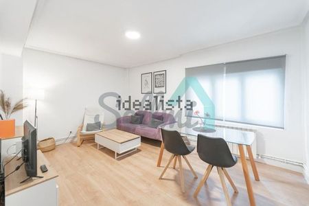 Alquiler de piso en Calle Marcelino Suárez - Photo 4