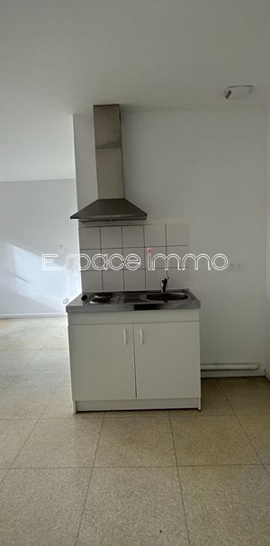 Location Appartement 1 pièce 26m² LE GRAND QUEVILLY 76120 - Photo 1