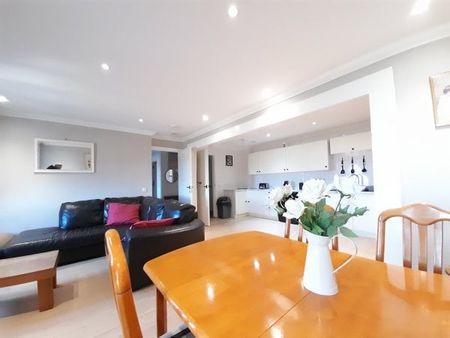 Clarence House, Milton Keynes, MK9 - Photo 2