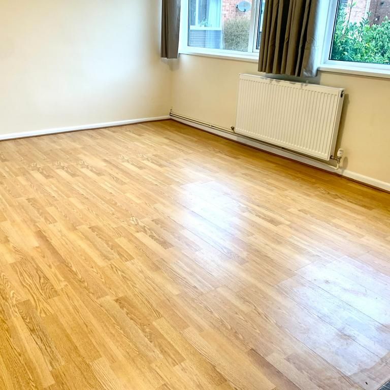 2 bedroom maisonette to rent - Photo 1