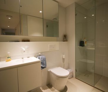 Fully Furnished 1-Bedroom Apartment Available - Photo 1