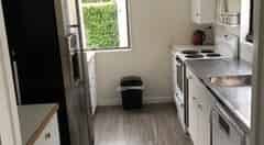 2-Bedroom Townhouse in the Heart of Christchurch City - unfurnished - Photo 4