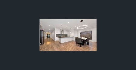 Contemporary 4-Bedroom Home in Prestigious Berwick Waters Estate - Photo 5