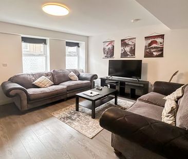 58 Castle Street, Comber, Newtownards, BT23 5DZ - Photo 2