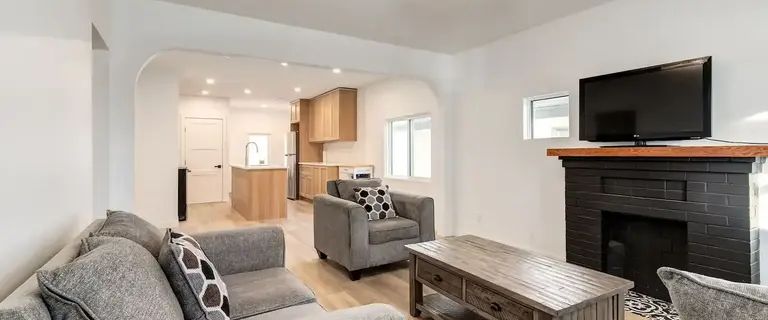 Modern Living in Prime Calgary Location | Brand New Renovation | Never Lived In | 810 17 Avenue Northwest, Calgary - Photo 1