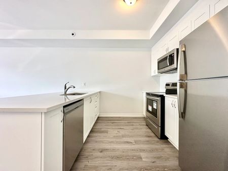 For Lease - 643 Makwa Private, Manor Park - Cardinal Glen and Area, Ontario - Photo 5