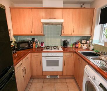 Fawn Crescent, Hedge End, Southampton - Photo 5