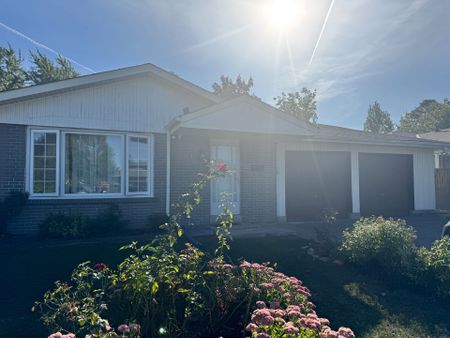 For Lease - 184 Folkstone Crescent, Brampton, Ontario - Photo 5