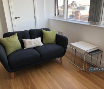 Studio to rent - Photo 3