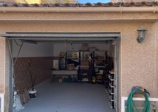 Alquiler de casa o chalet independiente en Calle Sierra de Cazalla, 2