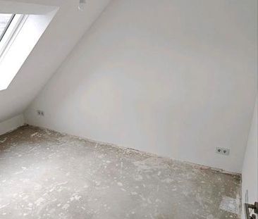 mietwohnung Dachgeschoss Kernsanierte KfW-55 mit Südbalkon - Foto 5