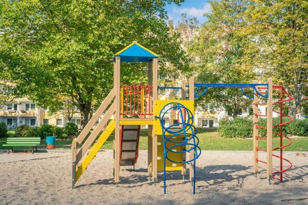 Wunderschöne Familienwohnung mit Einbauküche - Foto 4