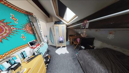 3 bedroom flat to rent - Photo 4