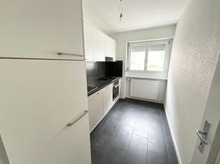 Appartement lumineux de 3 pièces avec grand balcon - Photo 3