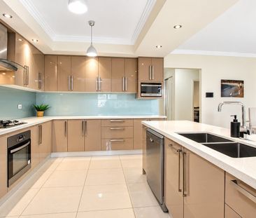 Spacious Family Home with Multiple Living Areas - Photo 5