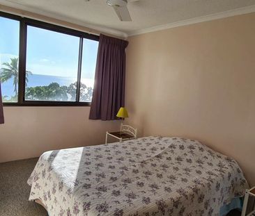 INNER CITY LIVING!!!! - Photo 2