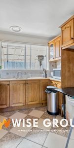 Unit in Dandenong - Photo 3