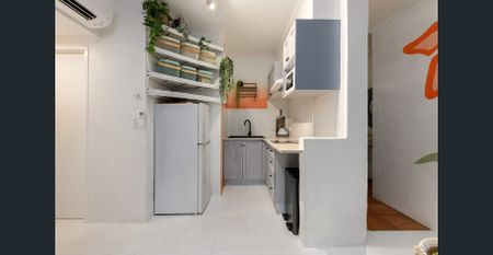 TWO BEDROOM UNIT CLOSE TO TOWN AND BEACH - Photo 3