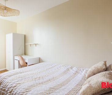 Location Appartement 5 pièces 69m² RENNES 35000 - Photo 4