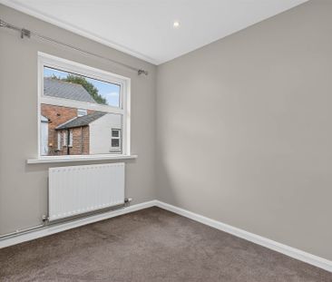 10 Earls Court, Bethany Street, Ballyhackamore, Belfast, BT4 3FA - Photo 4