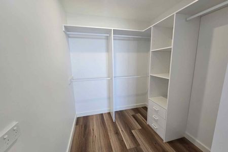 B805/6 The Crescent Fairfield - Photo 3